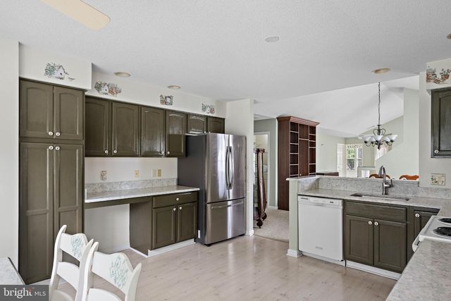 4 AMANDAS WAY, Ocean View, DE 19970