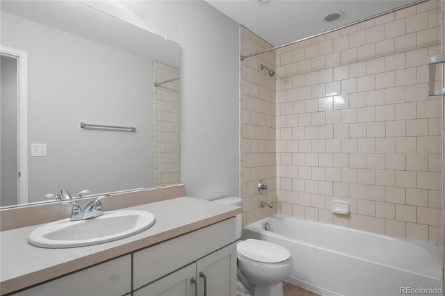 26843 E Easter Place, Aurora, CO 80016