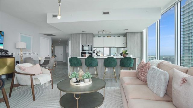 2900 NE 7th Ave 4102, Miami, FL 33137
