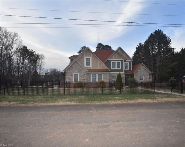 1413 Bancroft Street, Winston-salem, NC 27127