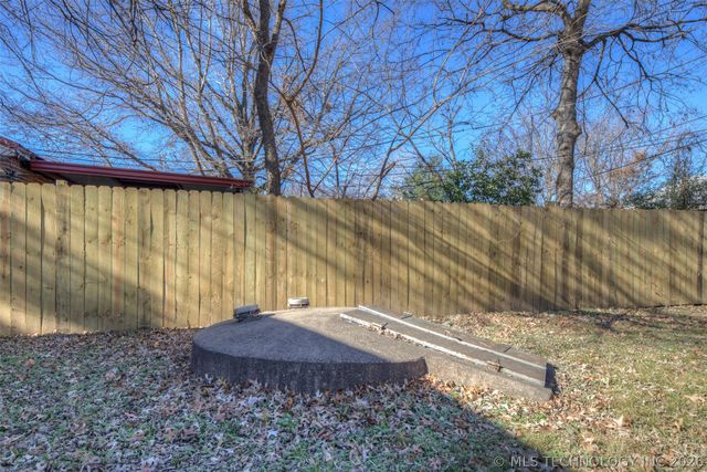 3741 E 2nd Street, Tulsa, OK 74112