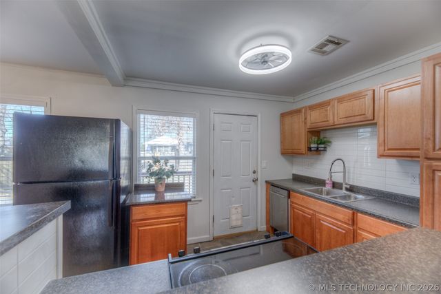 3741 E 2nd Street, Tulsa, OK 74112