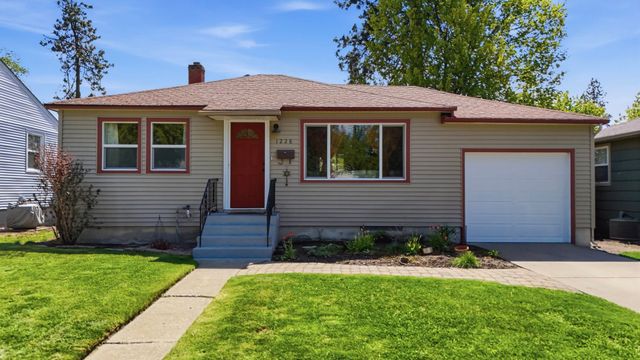 1228 E 40th Ave, Spokane, WA 99203