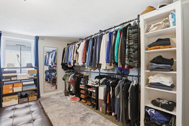 1228 E 40th Ave, Spokane, WA 99203