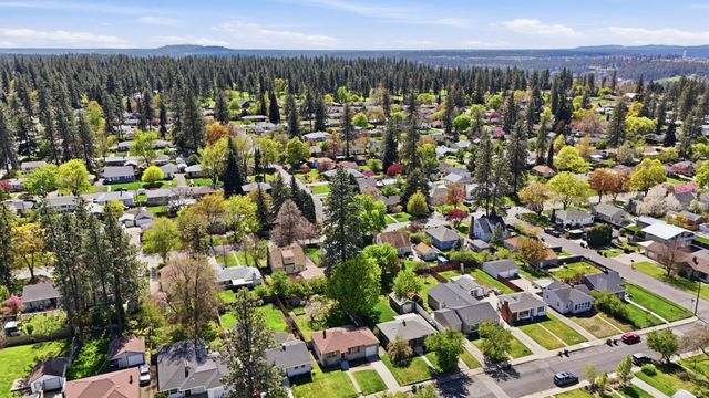 1228 E 40th Ave, Spokane, WA 99203