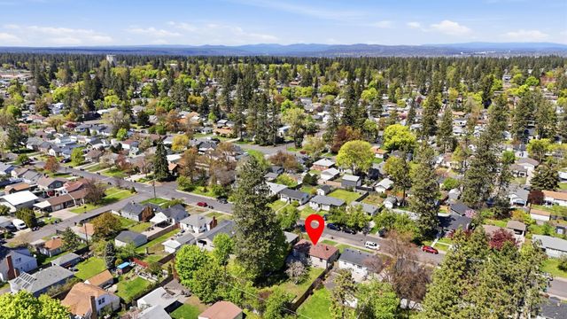 1228 E 40th Ave, Spokane, WA 99203