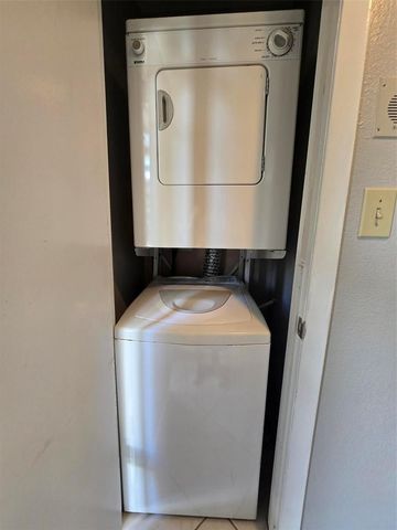 8630 MALLARD RESERVE DRIVE 101, Tampa, FL 33614