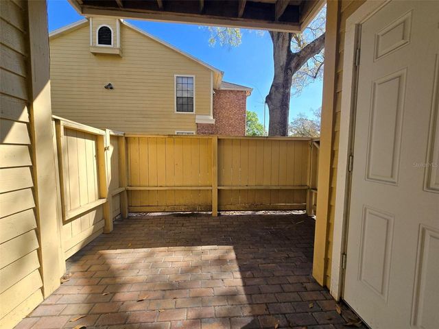 8630 MALLARD RESERVE DRIVE 101, Tampa, FL 33614