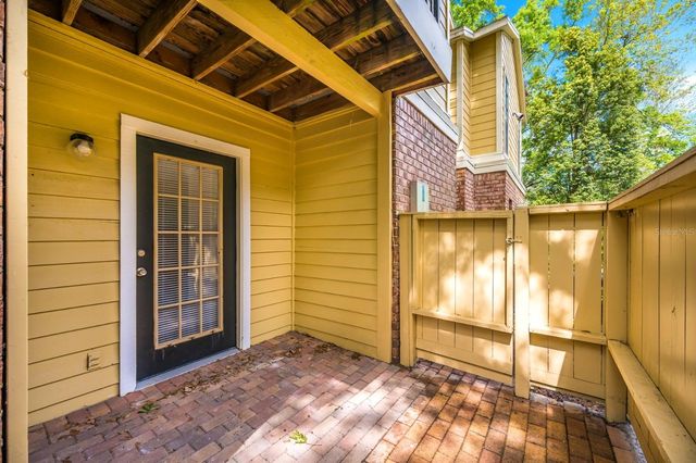 8630 MALLARD RESERVE DRIVE 101, Tampa, FL 33614