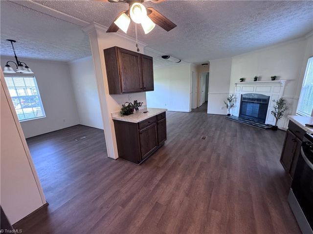 293 Regina Drive, Thomasville, NC 27360