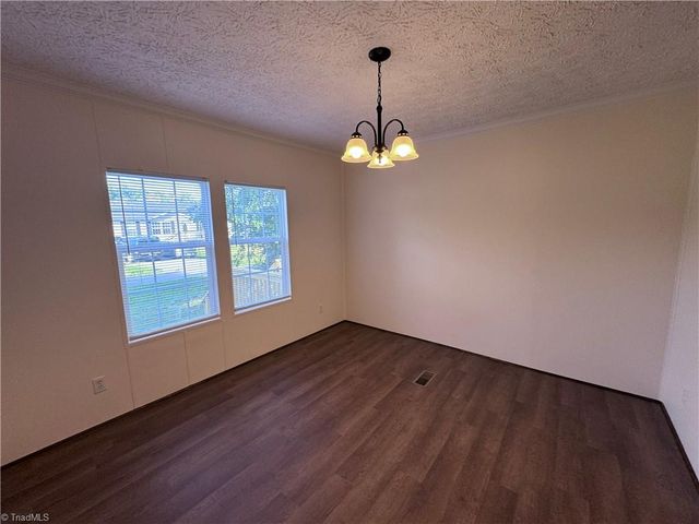 293 Regina Drive, Thomasville, NC 27360