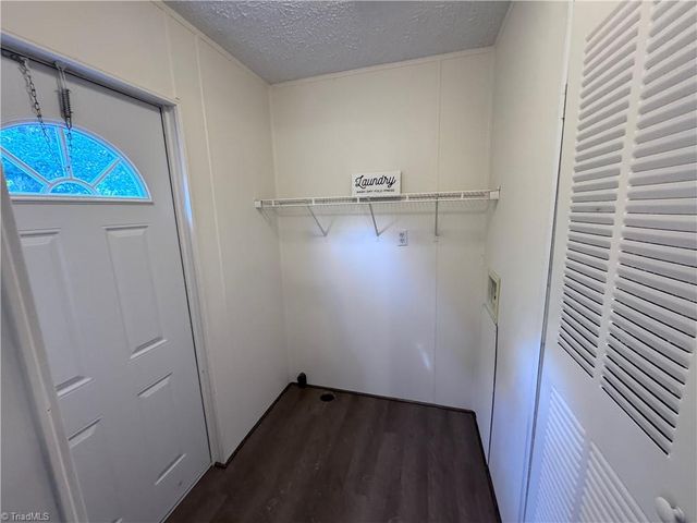 293 Regina Drive, Thomasville, NC 27360