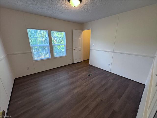293 Regina Drive, Thomasville, NC 27360