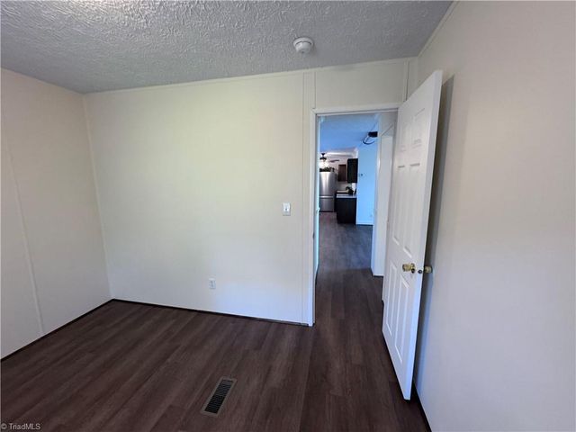 293 Regina Drive, Thomasville, NC 27360