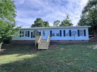293 Regina Drive, Thomasville, NC 27360
