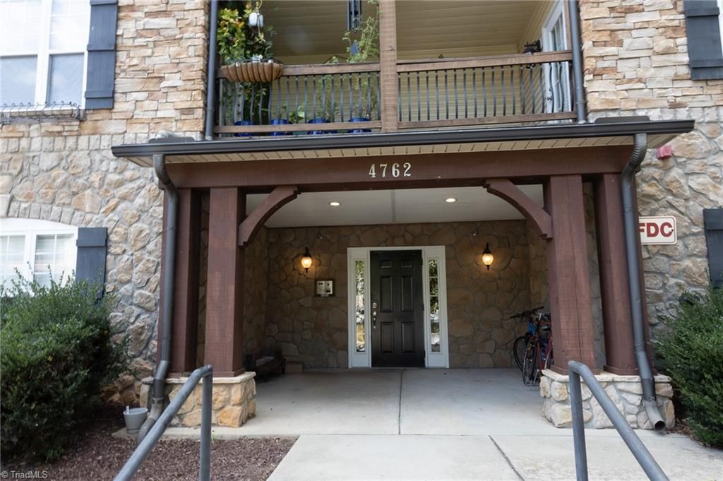 4762 Tatton Park Circle 3D, Winston-salem, NC 27103