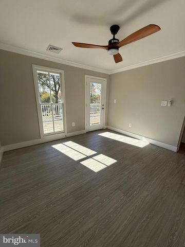 453 WALNUT DR, Edgewater, MD 21037