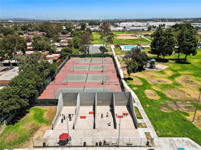 2692 W Plum Tree Lane, Anaheim, CA 92801