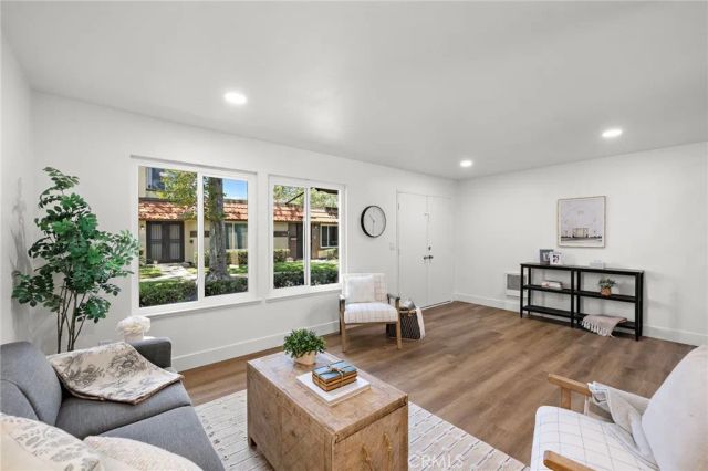 2692 W Plum Tree Lane, Anaheim, CA 92801
