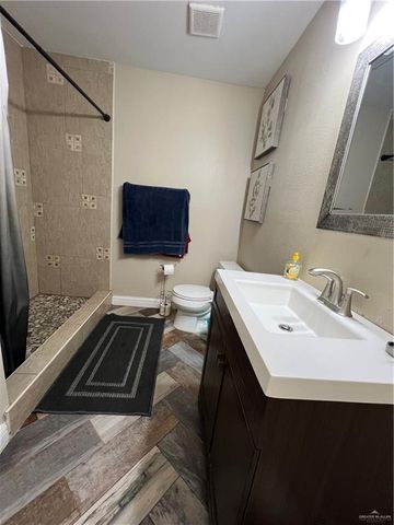 2031 Pena Street, Mission, TX 78572