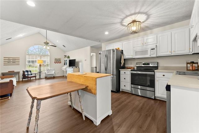 64 Wild Ridge Lane, Dahlonega, GA 30533