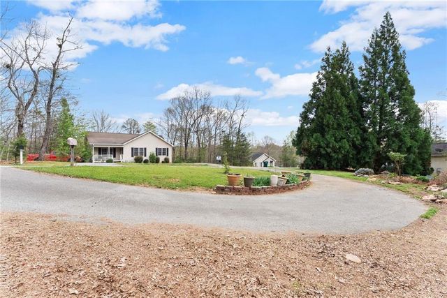 64 Wild Ridge Lane, Dahlonega, GA 30533