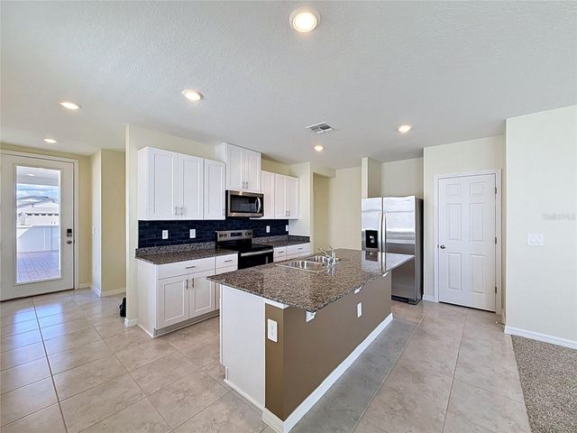 520 KENNEDY DRIVE, Lake Alfred, FL 33850