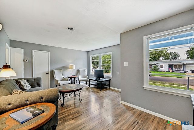 404 Goodnight Drive, Killeen, TX 76541