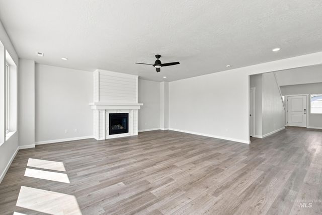 5224 S Big Jacks Creek Ave, Nampa, ID 83686