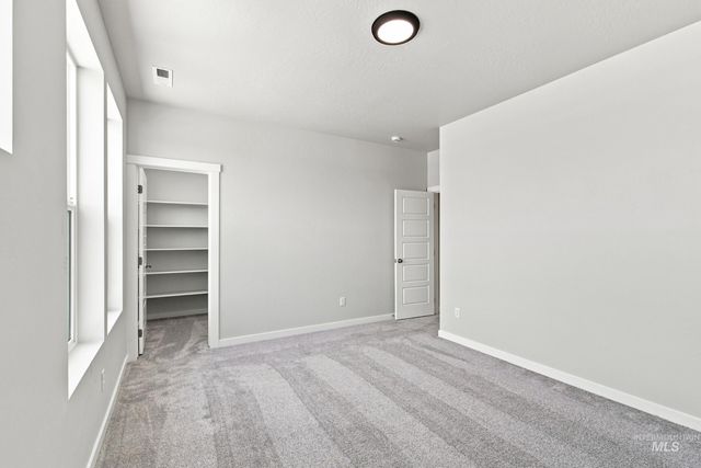5224 S Big Jacks Creek Ave, Nampa, ID 83686
