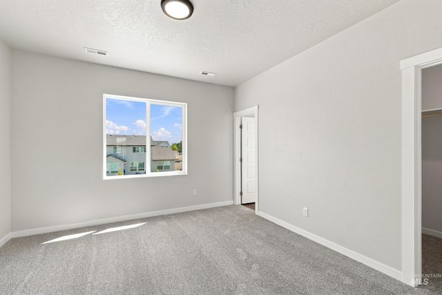 5224 S Big Jacks Creek Ave, Nampa, ID 83686
