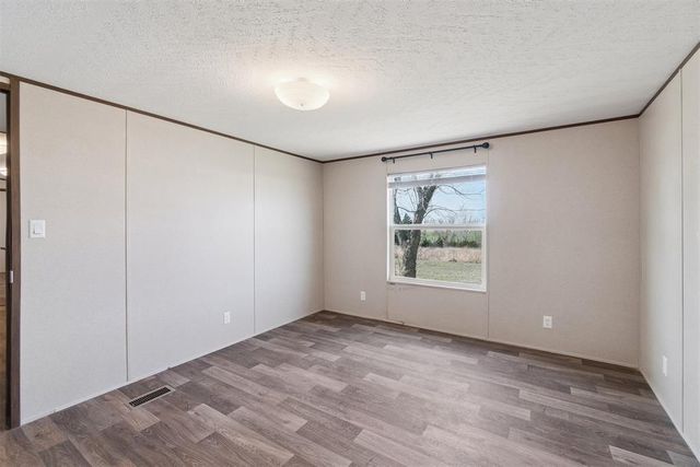 9500 S Rockwell Avenue, Cashion, OK 73016