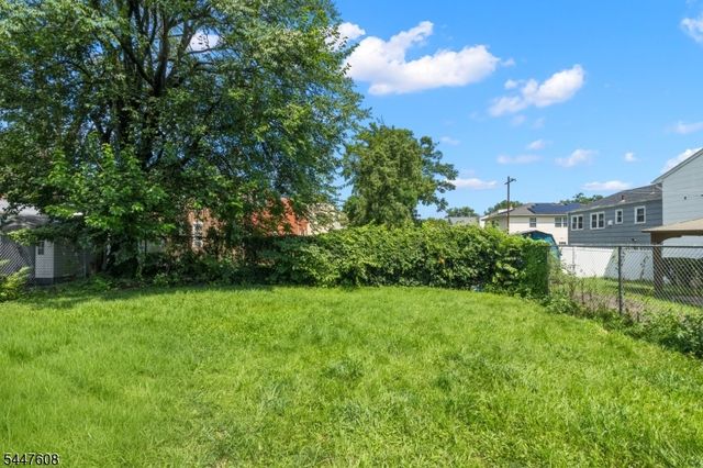 1266 E 12Th Ave, Roselle Boro, NJ 07203
