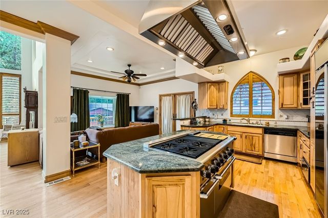 4458 Yellow Pine Avenue, Mount Charleston, NV 89124