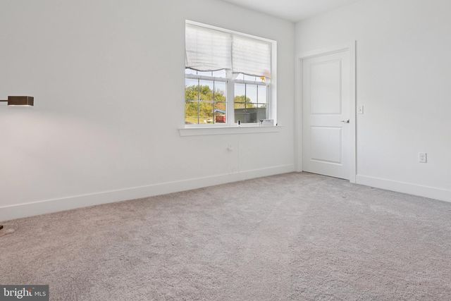 5104 MARY ASHBY WAY, Pennington, NJ 08534