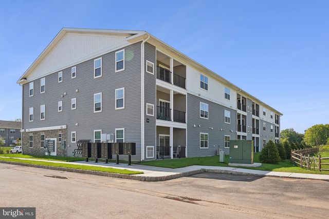 5104 MARY ASHBY WAY, Pennington, NJ 08534