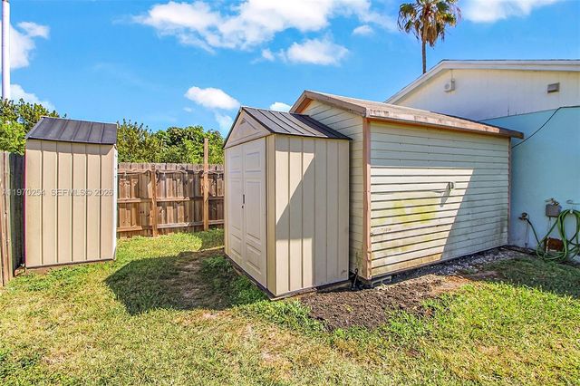 12205 SW 263rd Ter, Homestead, FL 33032