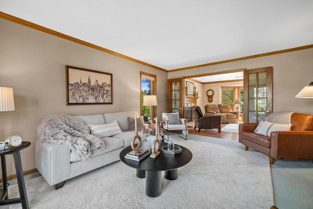 3153 Linden LANE, Racine, WI 53406