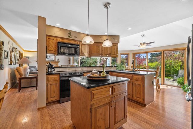 3153 Linden LANE, Racine, WI 53406
