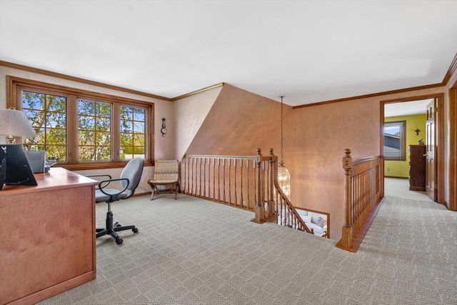 3153 Linden LANE, Racine, WI 53406