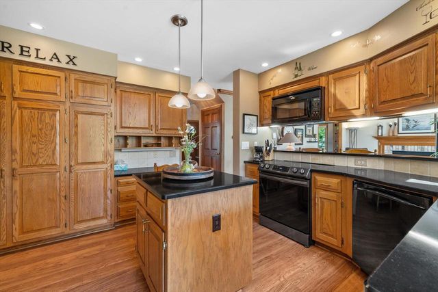 3153 Linden LANE, Racine, WI 53406