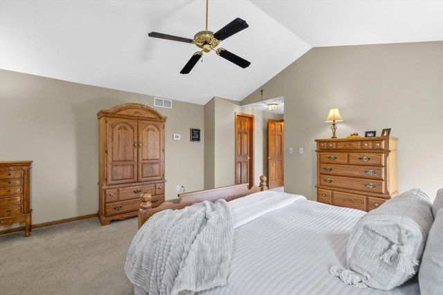 3153 Linden LANE, Racine, WI 53406