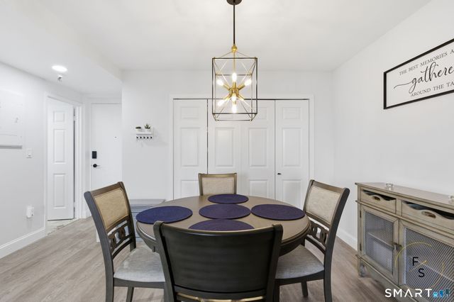 140 Captain Thomas Boulevard 307, West Haven, CT 06516