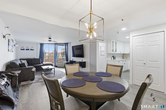 140 Captain Thomas Boulevard 307, West Haven, CT 06516