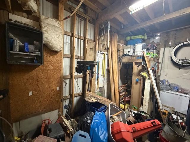 9300 Johns Road, Alvarado, TX 76009