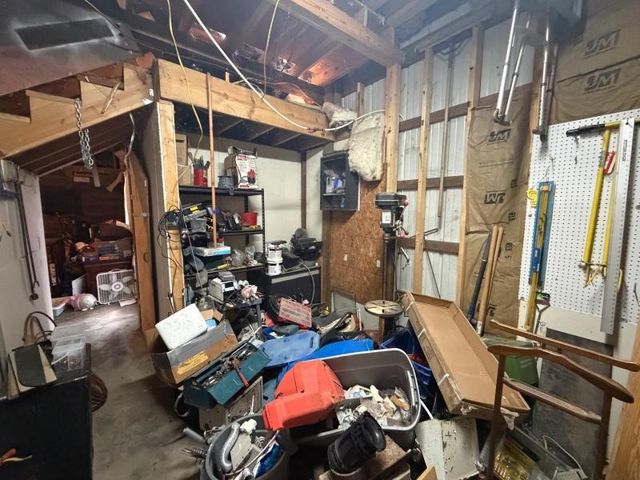 9300 Johns Road, Alvarado, TX 76009