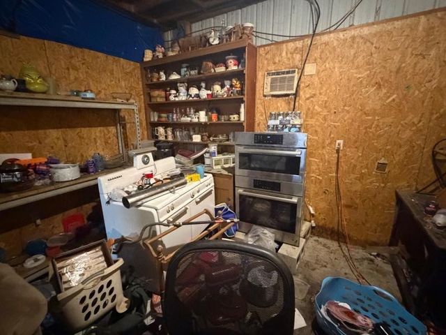 9300 Johns Road, Alvarado, TX 76009