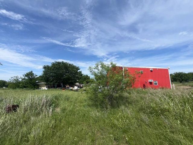 9300 Johns Road, Alvarado, TX 76009