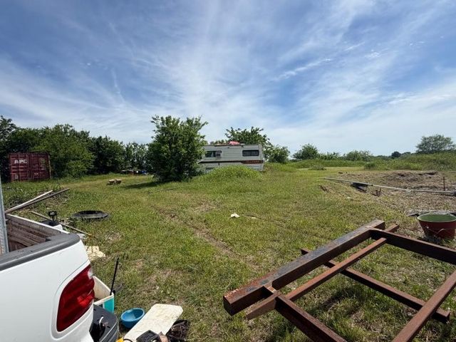 9300 Johns Road, Alvarado, TX 76009