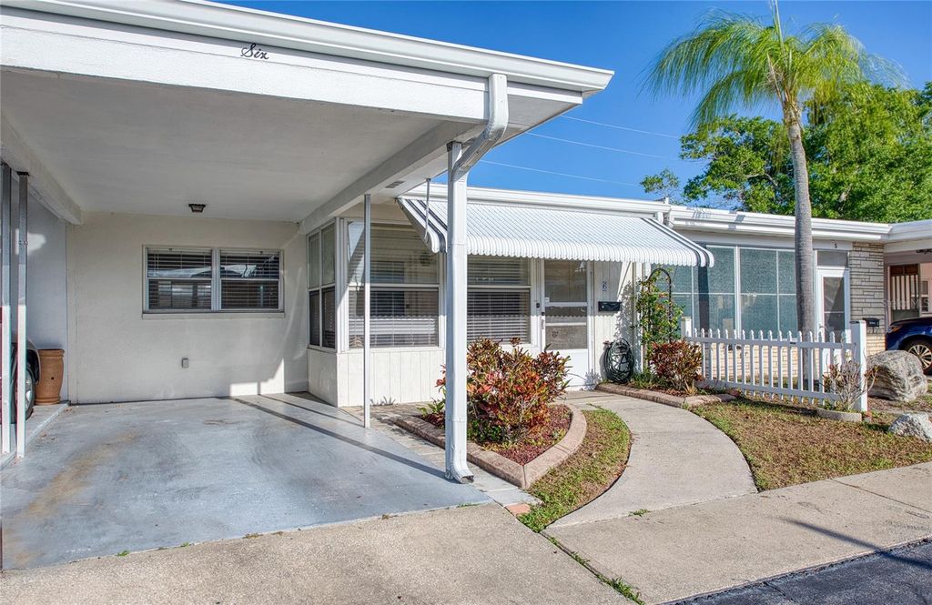 13940 ANONA HEIGHTS DRIVE 6, Largo, FL 33774